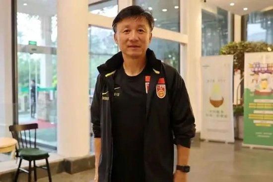 喜欢黑色长筒袜的妻子