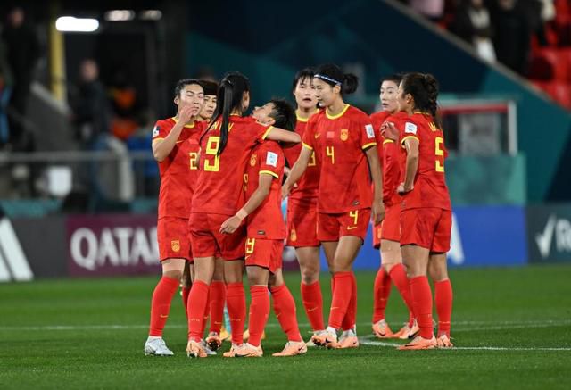 扒开女人腿狂躁视频免费