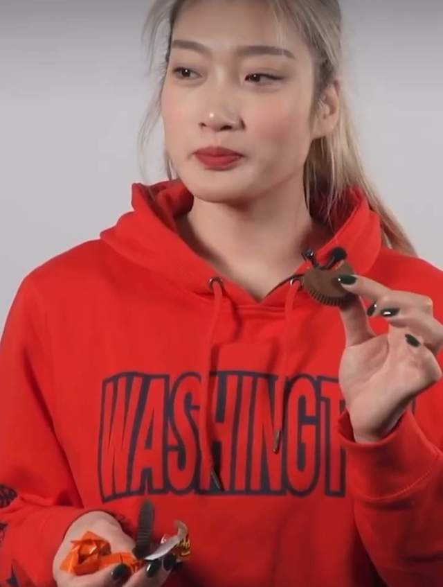 午夜久久免费视频